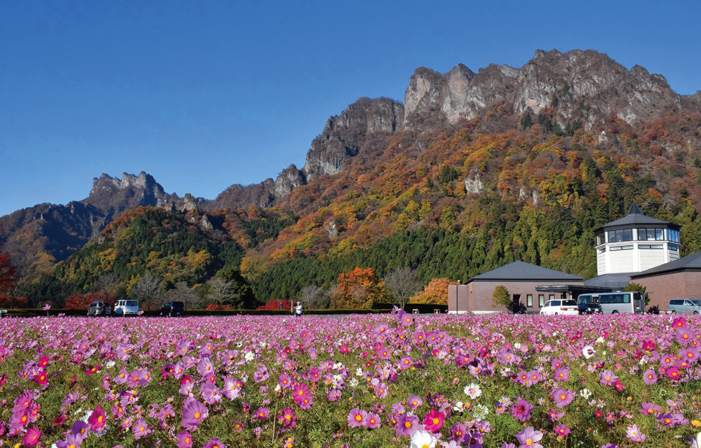 妙義山